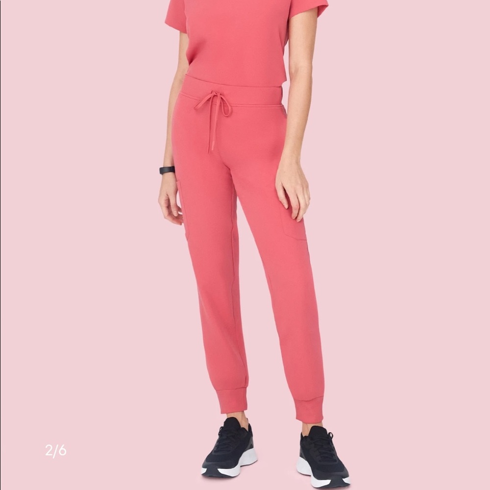 XS PETITE JAIPUR PINK JOGGER MANDALA SCRUBS